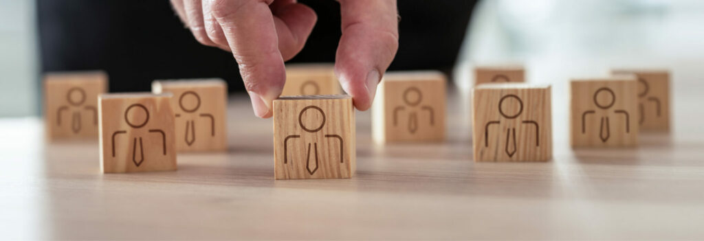 الويبينار الثاني حول مراجعة إستراتيجيات إدارة الموارد البشرية في ظل تغير بيئة الأعمال بعد جائحة كوفيد-19