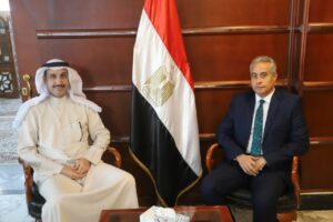 "المطيري" يهنىء "شحاتة" لتوليه وزارة القوى العاملة