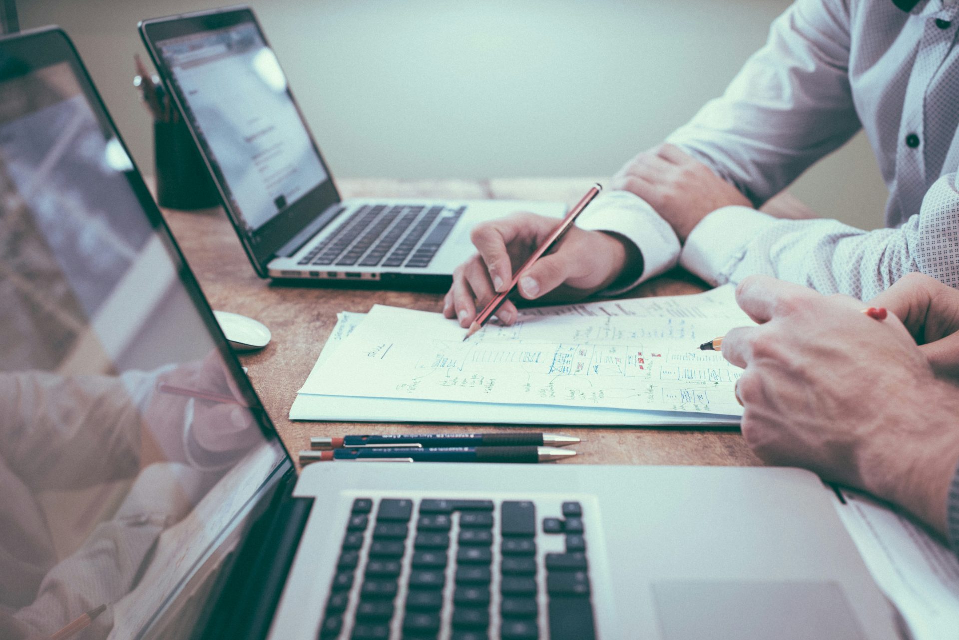 الندوة القومية حول آليات حماية استحقاقات العاملين التأمينية عند التنقل للعمل