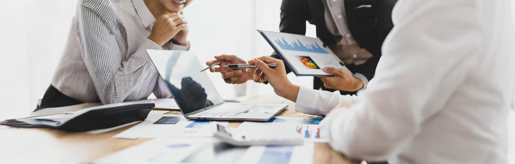 اجتماع خبراء حول تحديث وثيقة التصنيف العربي المعياري للمهن 2008