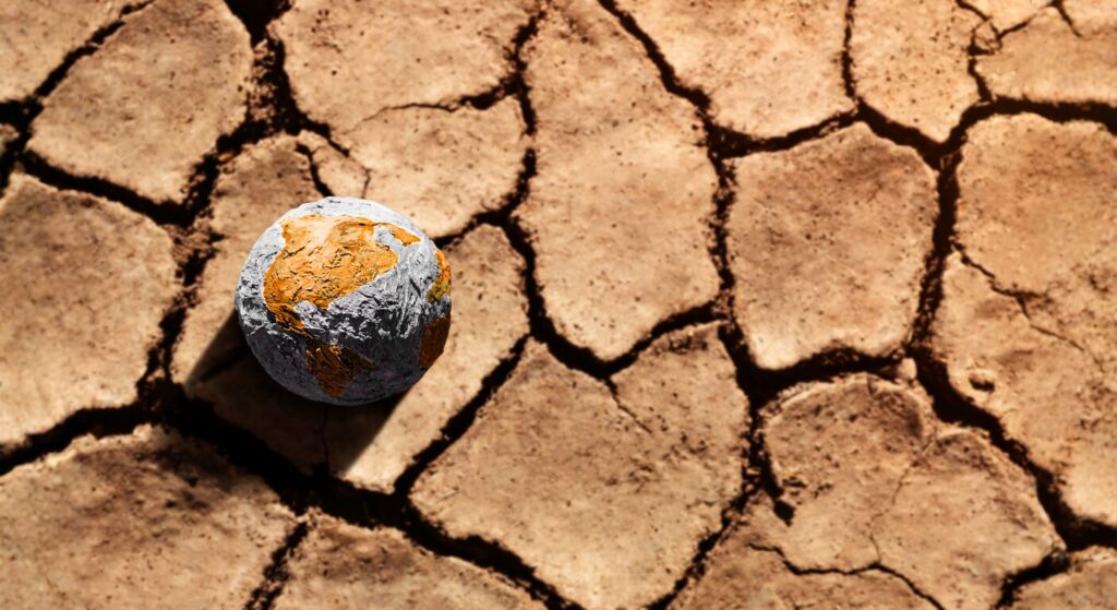 الندوة العربية حول: “أثر التغيرات المناخية على تنمية الموارد البشرية”